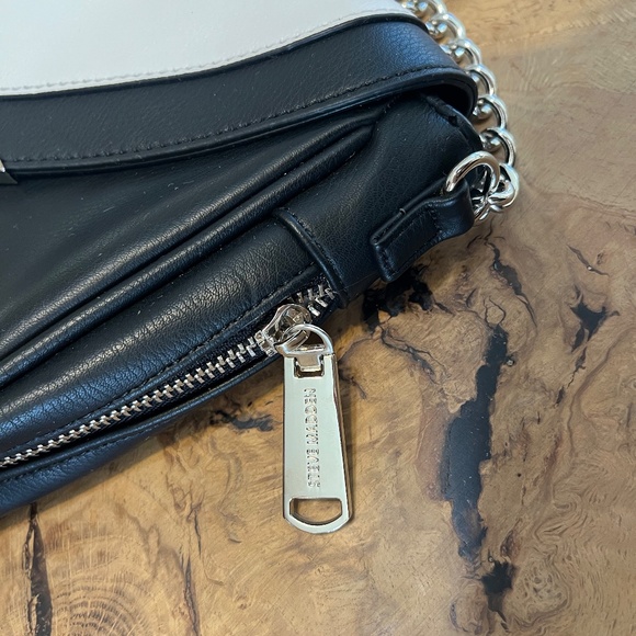 Steve Madden Black & White Crossbody Purse: Rare Find! - Picture 13 of 17